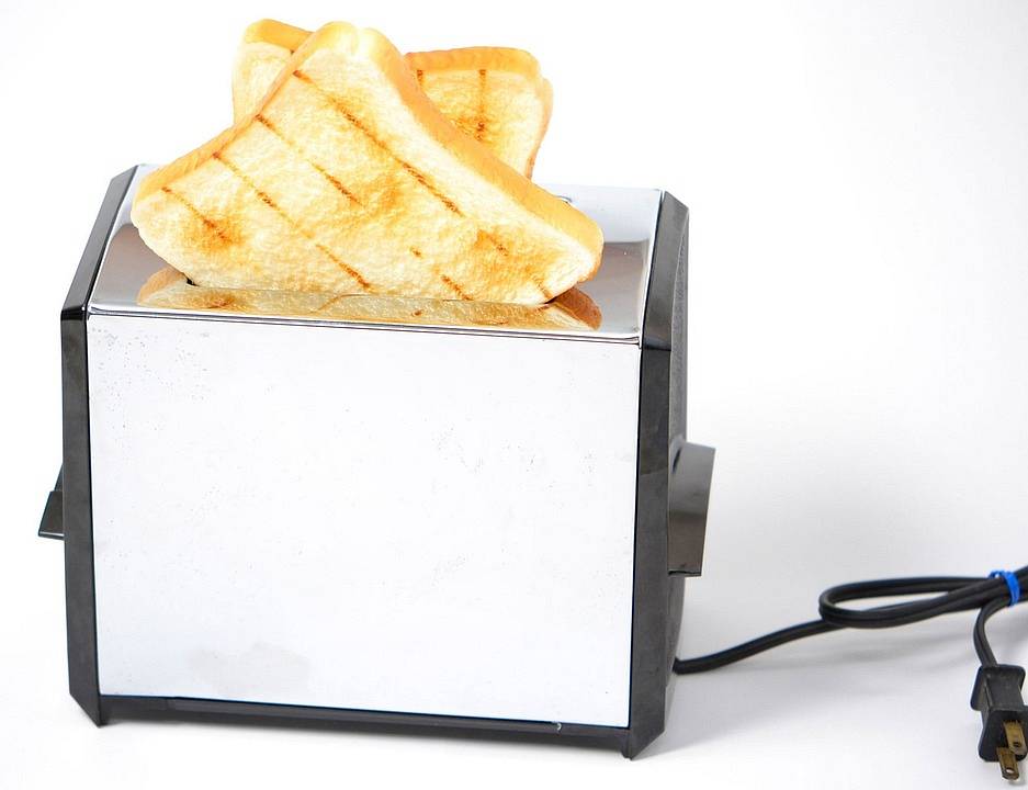 Planujesz zakup tostera? Sprawdź, na co zwrócić uwagę przy wyborze